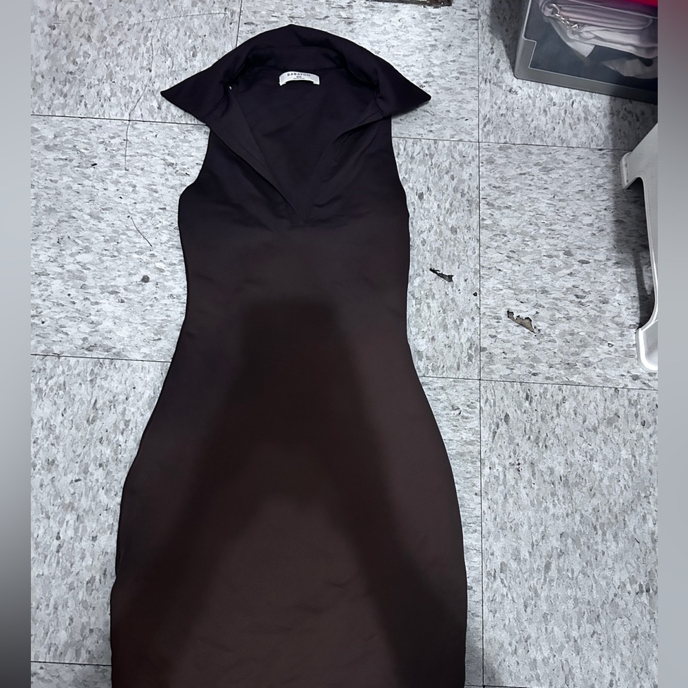 Babaton Brown V-neck Midi Dress with Collar